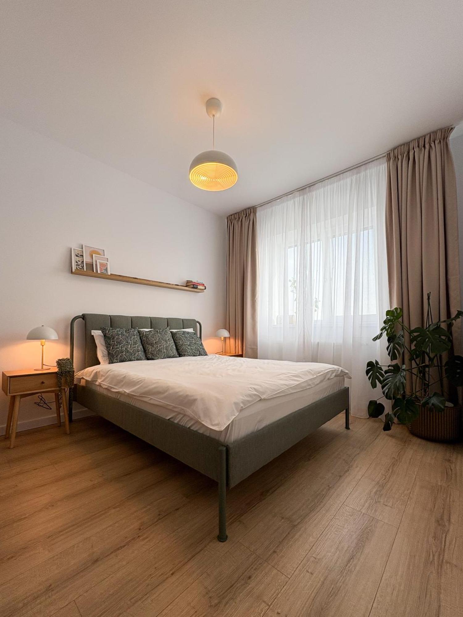 The Cozy Flat - Modern, New, 2 Rooms Apartment, Parking Букурещ Екстериор снимка